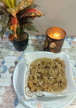 A picture of Poppy seed semolina halwa.