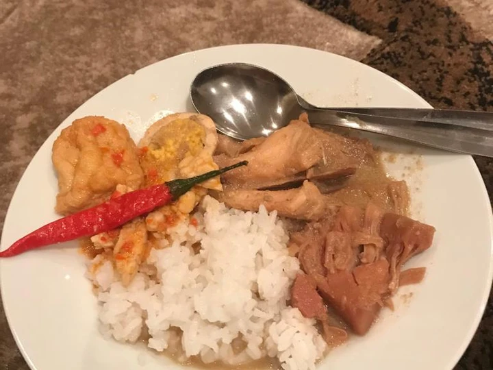 Cara Mudah Menyiapkan Resep Gudeg Basah Jogja ala Inggris yang Bisa Manjain Lidah Anti Ribet, Lezat