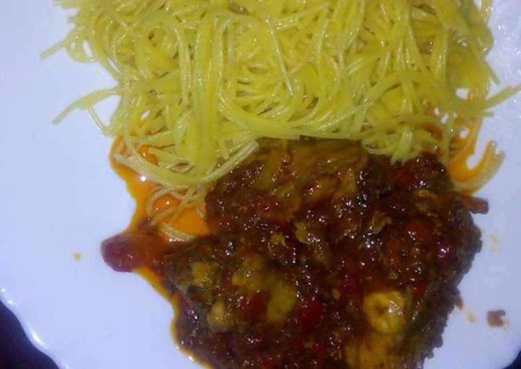 Fried Beef with spaghetti