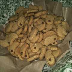 A picture of Kue kering jadul (poyah).