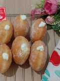 Bomboloni Isi Whipped Cream