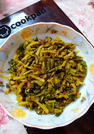 লাউয়ের খোসা ভাজি রেসিপির প্রধান ছবি