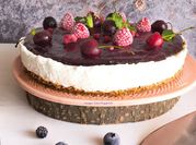 Uma foto de cheesecake de iogurte