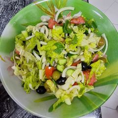 A picture of 🍽 Veggie Salad 🥗.