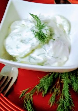 A picture of Creamy Cucumber Salad With Dil.