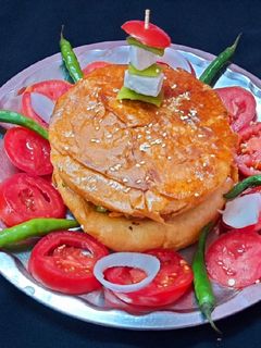 वेज बर्गर (veg burger) in Hindi recipe रेसिपी मुख्य फोटो