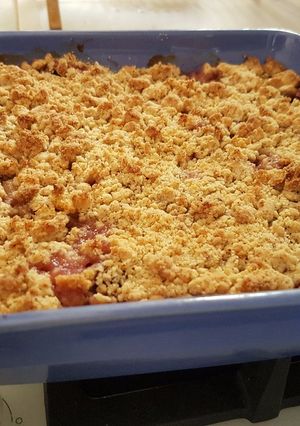 Une photo de Crumble pomme / raisin
