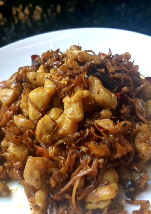 รูปของ ไก่ผัดขิงหวานจากต้มน้ำขิง Chicken stir fried Ginger Tea Leftover