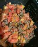 Bò bằm sốt nấm cà chua