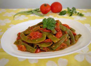 Foto di Fagiolini “Piattoni” con Pomodoro e Basilico