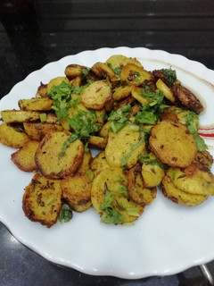 A picture of Kurkuri Arbi (Colacasia).