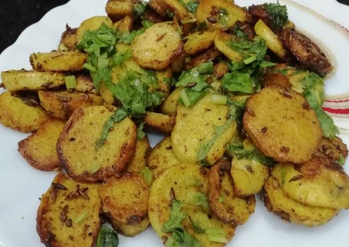 Recipe of Thomas Keller Kurkuri Arbi (Colacasia)