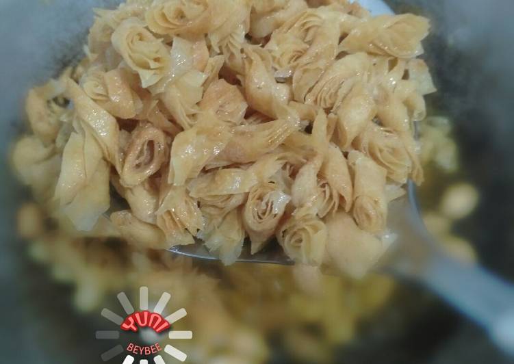 Keripik kulit lumpia