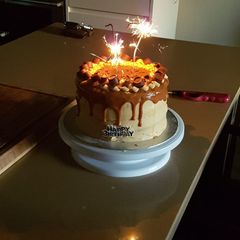 A picture of Salted Caramel Drip Cake.