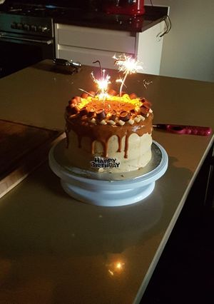 A picture of Salted Caramel Drip Cake.