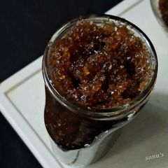 A picture of Amla Murabba.