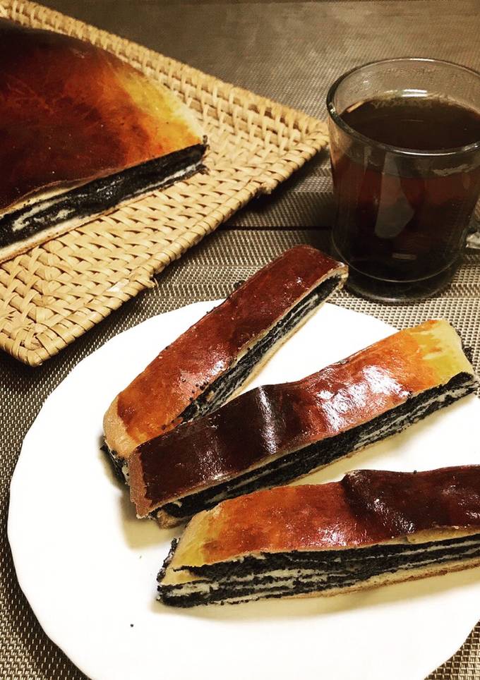 Маковий рулет
