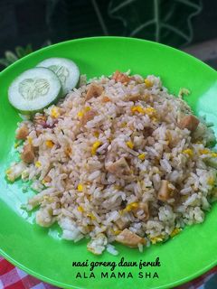 Foto resep Nasi goreng daun jeruk