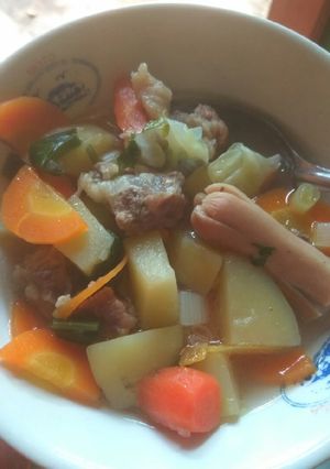 Foto resep Sop Sapi dan Sosis