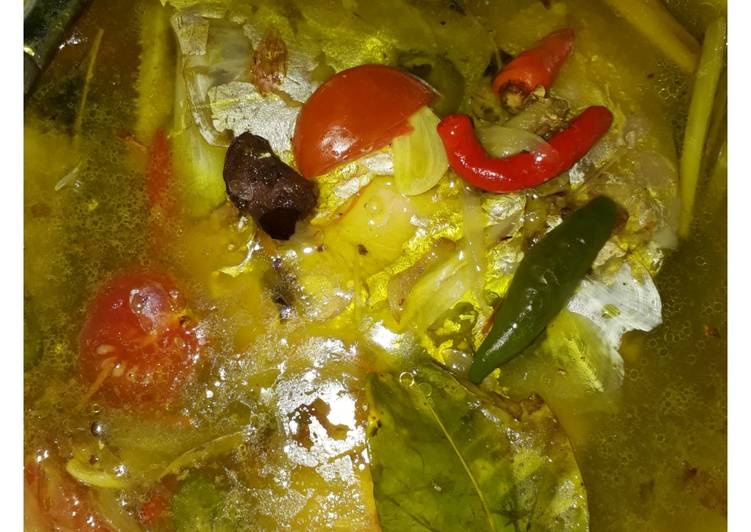 Sop Ikan Kuning Kepala Kakap