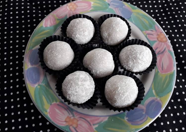 Kiat-kiat mengolah Mochi kacang tanah gurih