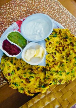 A picture of Besan methi cheela chickpea flour and fenugreek chila.