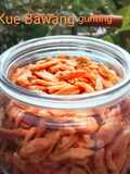 Kue Bawang Gunting Renyah