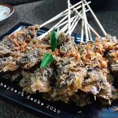 รูปของ Sate Kerang Bumbu Srundeng😍