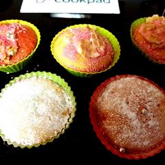 Lemon Cup cakes by my granddaughter and me. 😀 A picture of Lemon Cup cakes by my granddaughter and me. 😀.