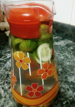 A picture of Detox water.