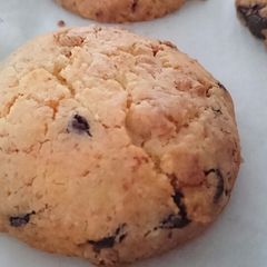 A picture of Chocolate chips cookies.