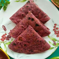 A picture of Mix Flour Beetroot Parathas.
