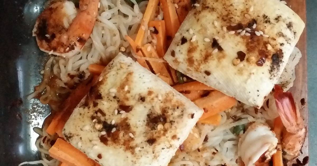 Shirataki noodles with tofu and shrimp Recipe by Mei Mei Cookpad