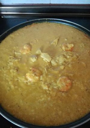 Una foto de Risotto de atún y gambas