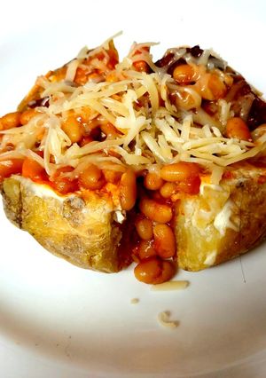 A picture of My Soft Cheese, Bacon & Beans Jacket Potato 💖.