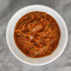 A picture of Aachaari mango chutney.