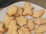 Une photo de biscuits poudre d'amande