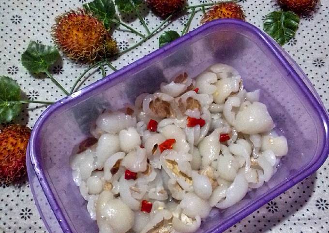 Langkah Mudah Membuat Resep Asinan Rambutan