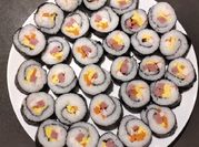 A picture of pan sushi