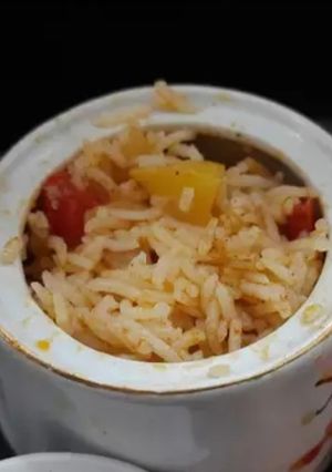 A picture of Vegetable pulao.