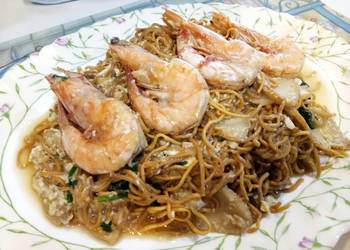 The New Way Serving Recipe Cantonese Style Yee Mee with Prawns Delicious Simple