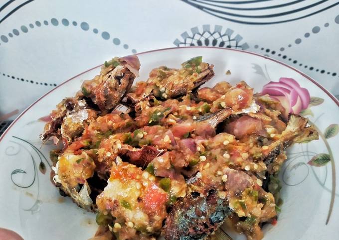 WORTH A TRY! Recipe Ikan kembung sambal pecak