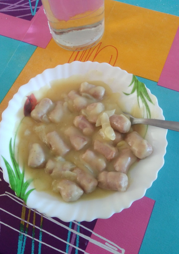 Una foto de Experimento de salchichas en salsa