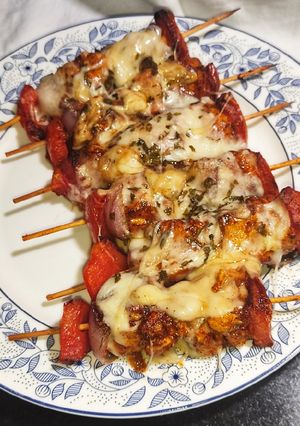 A picture of Peri Peri Cheesy Chicken Shashlik.