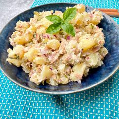 Comfort potatoes salad A picture of Comfort potatoes salad.