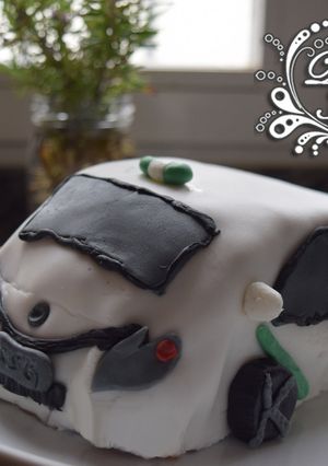 Foto principal de Tarta con forma de coche