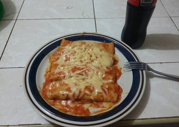 Enchiladas suizas rojas