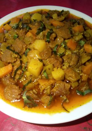 বিফ ভেজিটেবল রেসিপির প্রধান ছবি
