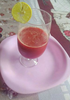 A picture of Carrot juice.