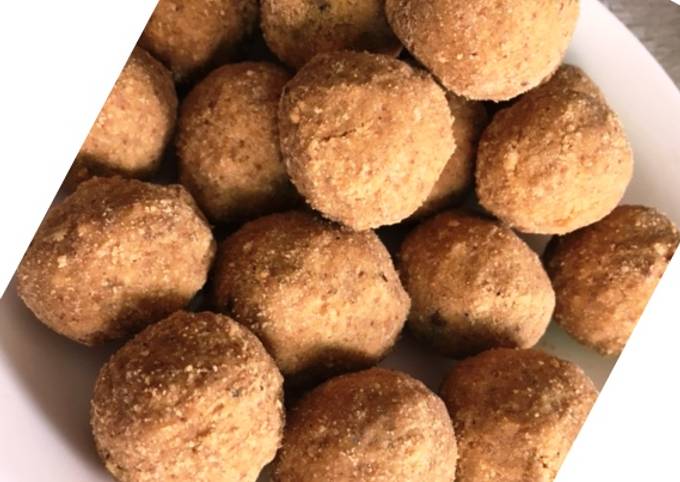 Healthy Besan Ladoo In Microwave